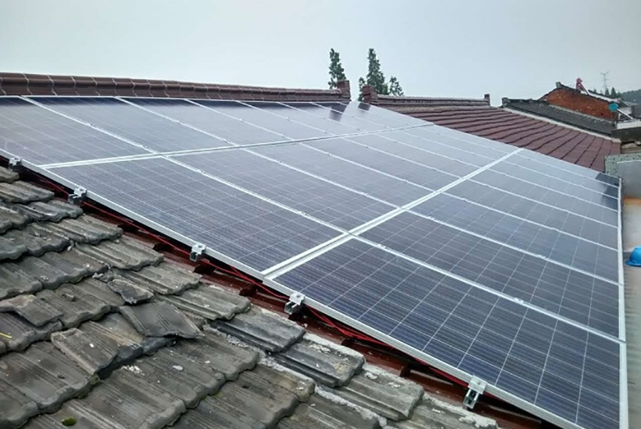 江苏泰州6.8KW太阳能光伏发电项目